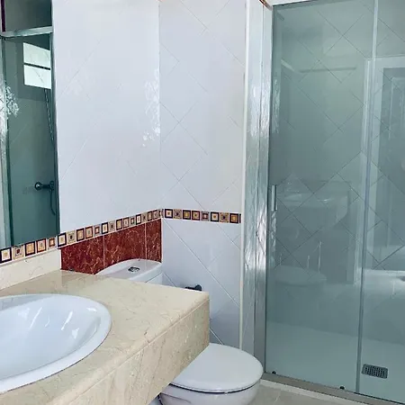 Fashion Vivalavida, Private Pool X Parking Villa Playa Blanca