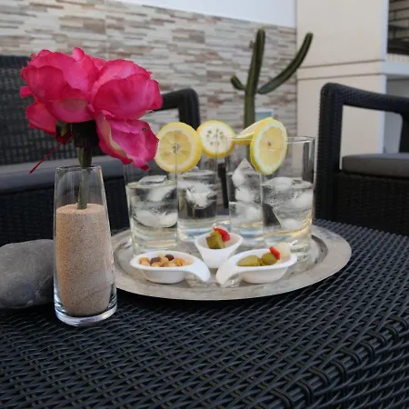 Willa Fashion Vivalavida, Private Pool X Parking