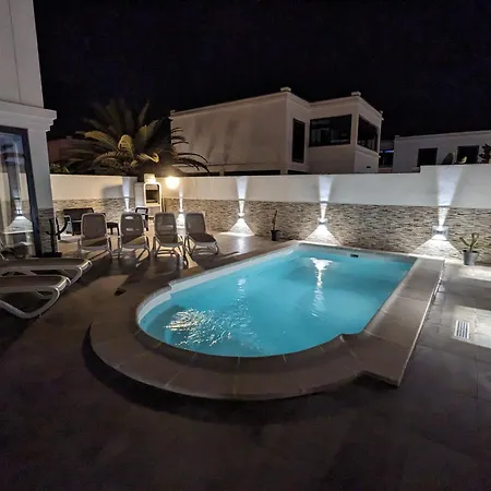Villa Fashion Vivalavida, Private Pool X Parking Playa Blanca
