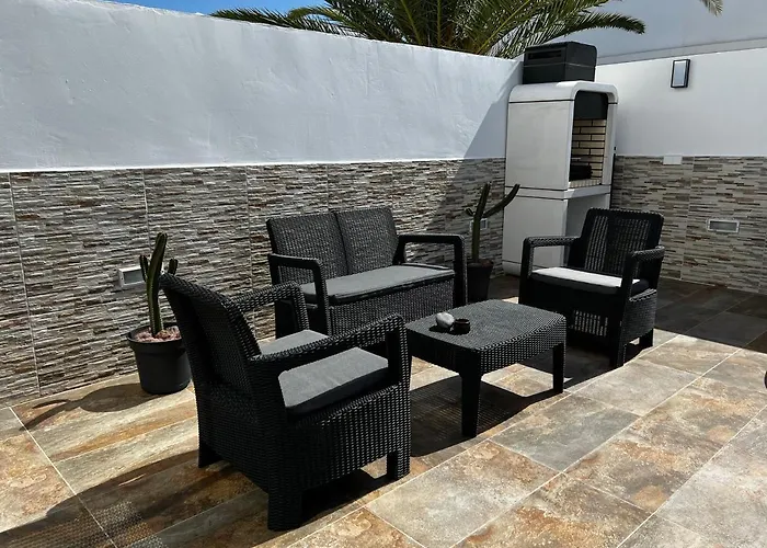 Fashion Vivalavida, Private Pool X Parking فيلة