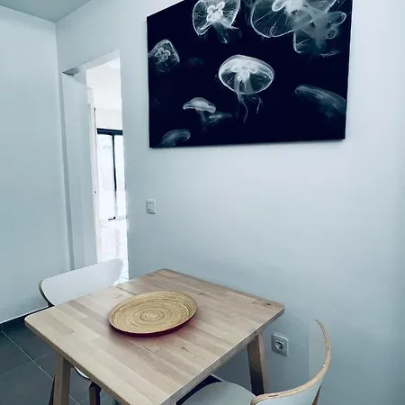 Fashion Vivalavida, Private Pool X Parking