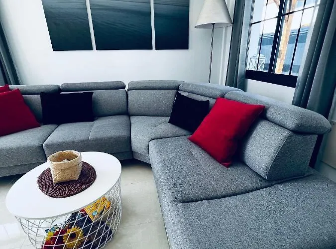 Fashion Vivalavida, Private Pool X Parking Playa Blanca (Lanzarote)