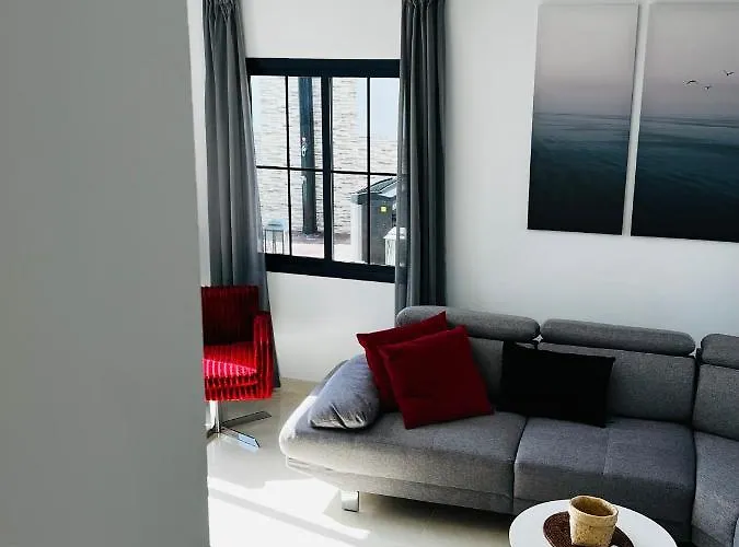 Fashion Vivalavida, Private Pool X Parking Villa