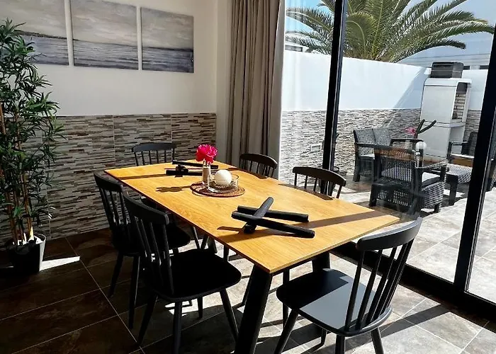 Fashion Vivalavida, Private Pool X Parking Villa Playa Blanca (Lanzarote)